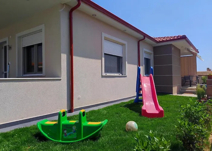 A & F Apartments - Fay\'S House